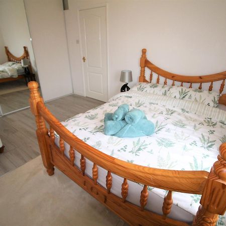 Whitley Bay - Sleeps 6 - Refurbished Throughout - Fast Wifi - Dogs Welcome Luaran gambar