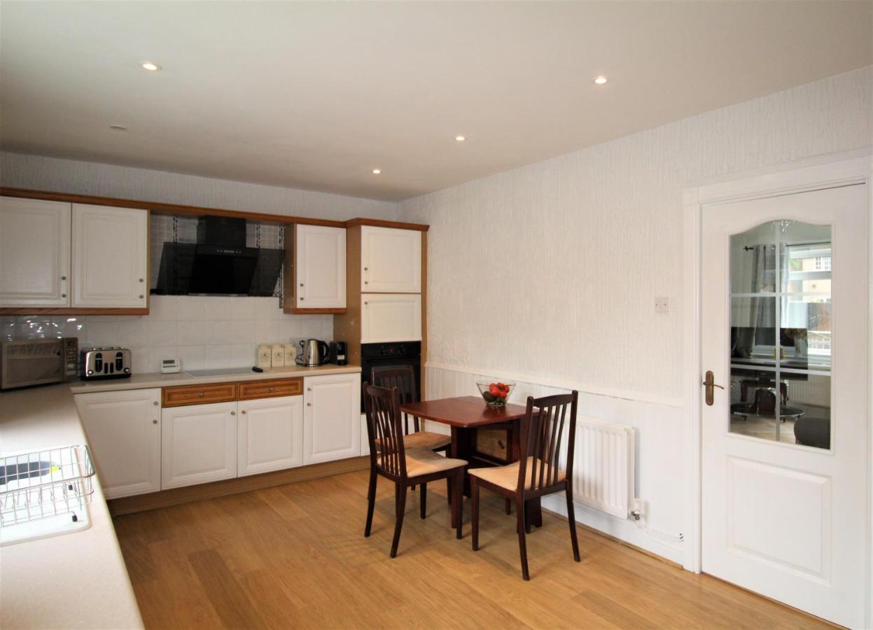 Whitley Bay - Sleeps 6 - Refurbished Throughout - Fast Wifi - Dogs Welcome Luaran gambar